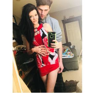 Meet your Posher, Ty